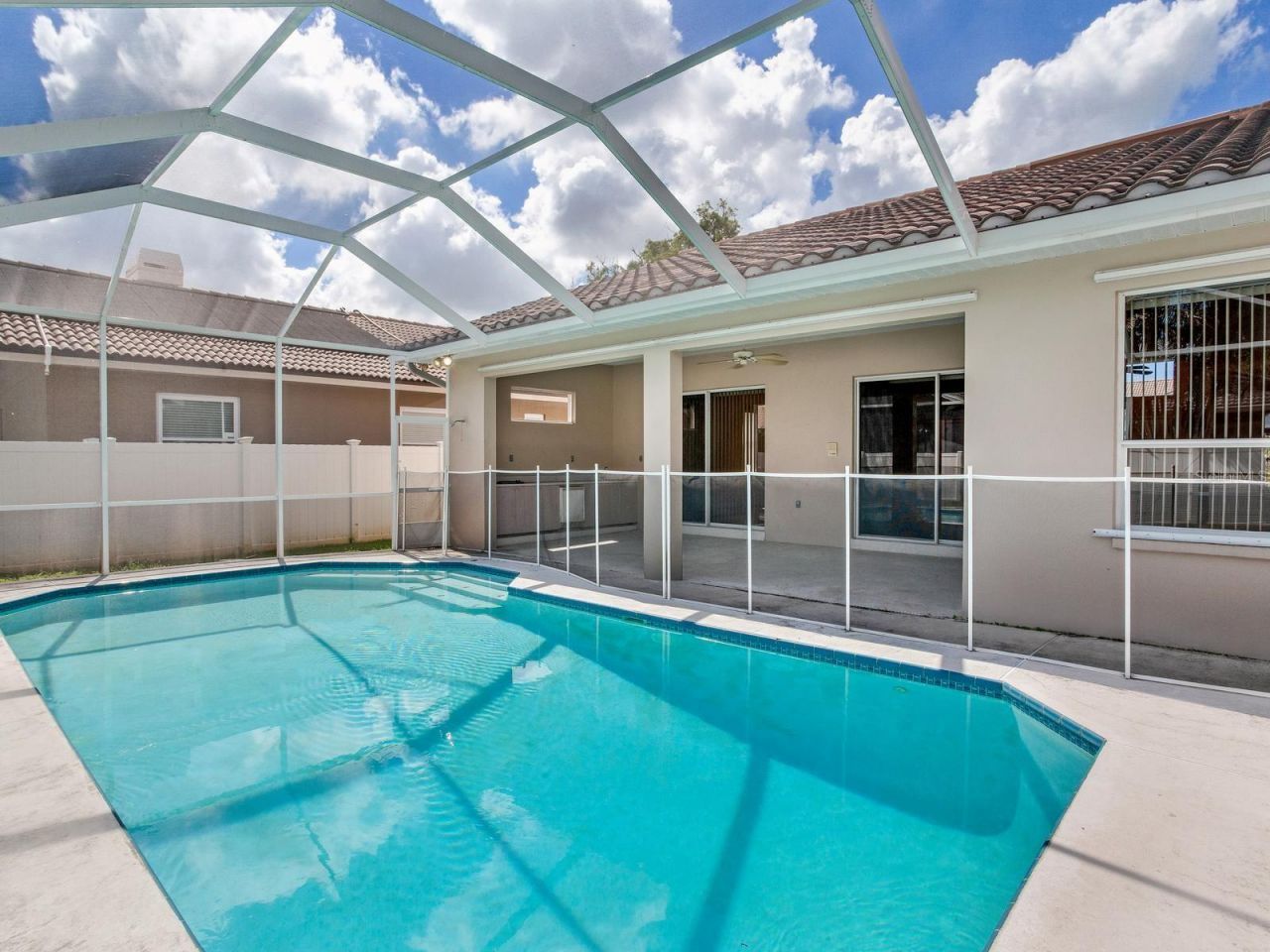 11581 Shelly Circle, Seminole, FL 33772 Photo