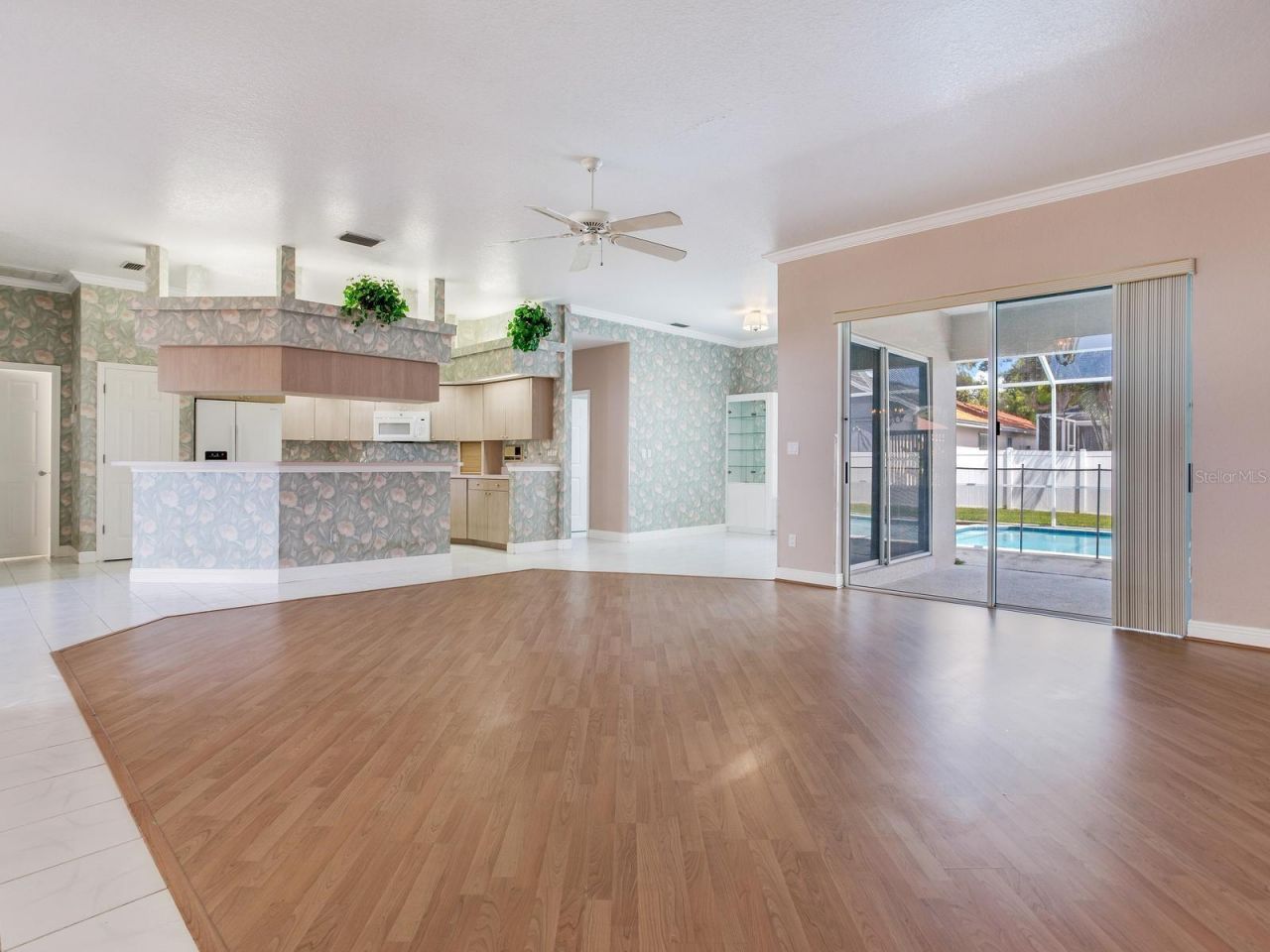 11581 Shelly Circle, Seminole, FL 33772 Photo