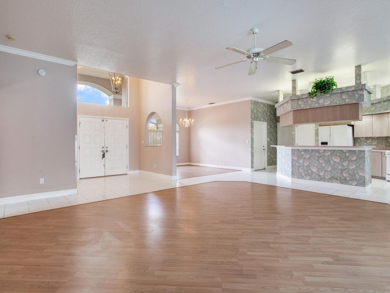 11581 Shelly Circle, Seminole, FL 33772 Photo