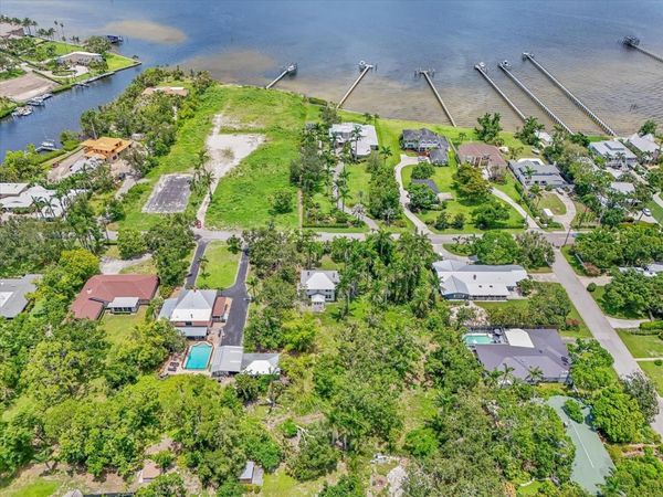 3601 RIVERVIEW BOULEVARD , BRADENTON, FL 34205