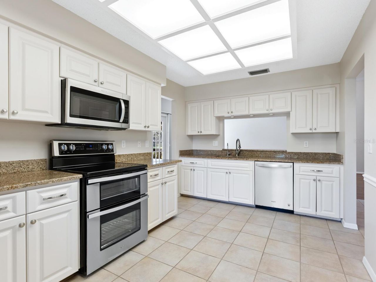4372 Trails Drive , Unit 15-1, Sarasota, FL 34232 Photo