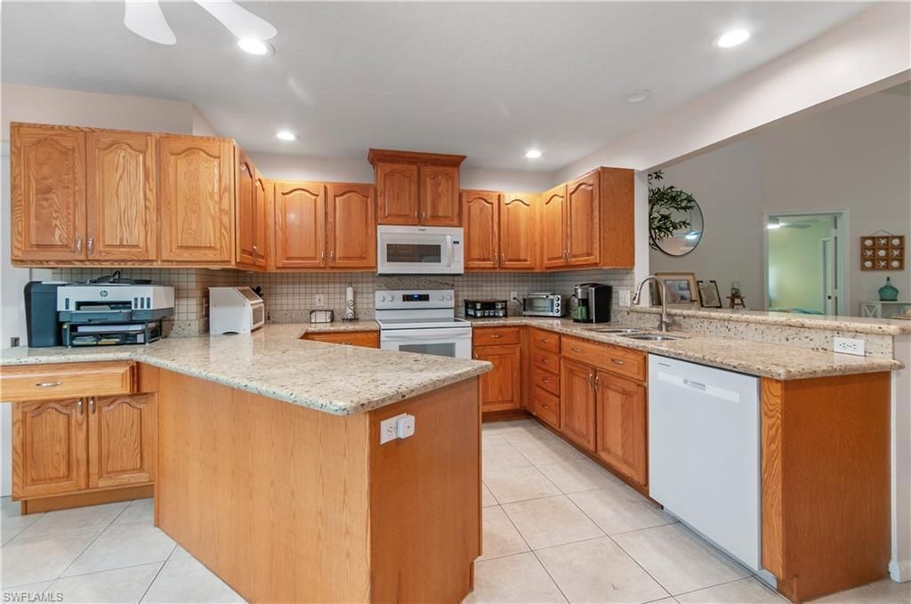 6041 Westbourgh Dr , Naples, FL 34112 Photo