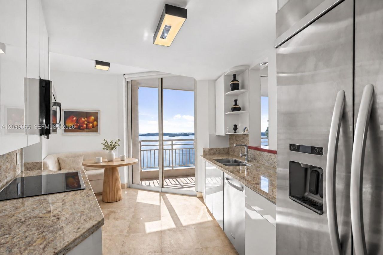 808 Brickell Key Dr, Unit 2002, Miami, FL 33131 Photo