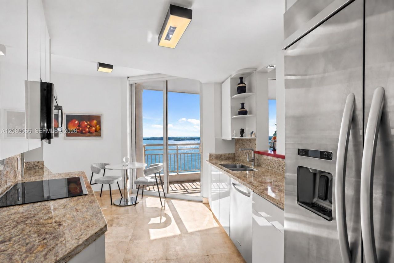 808 Brickell Key Dr, Unit 2002, Miami, FL 33131 Photo