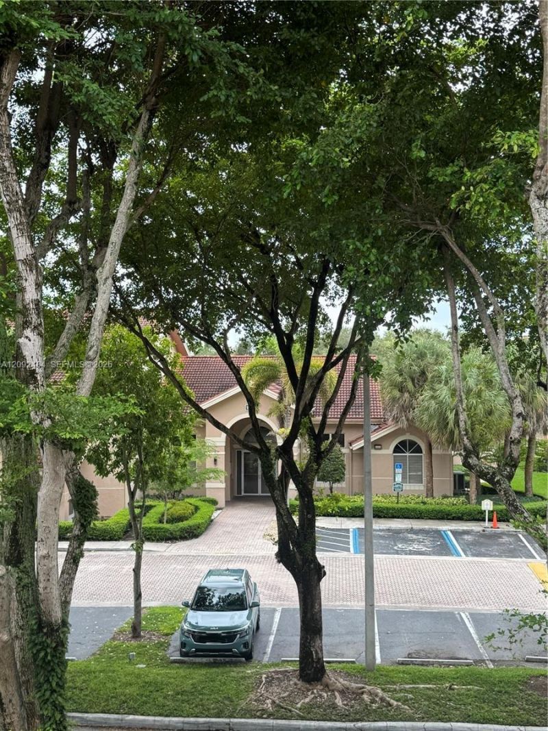 10521 SW 157th Pl , Unit 306, Miami, FL 33196 Photo