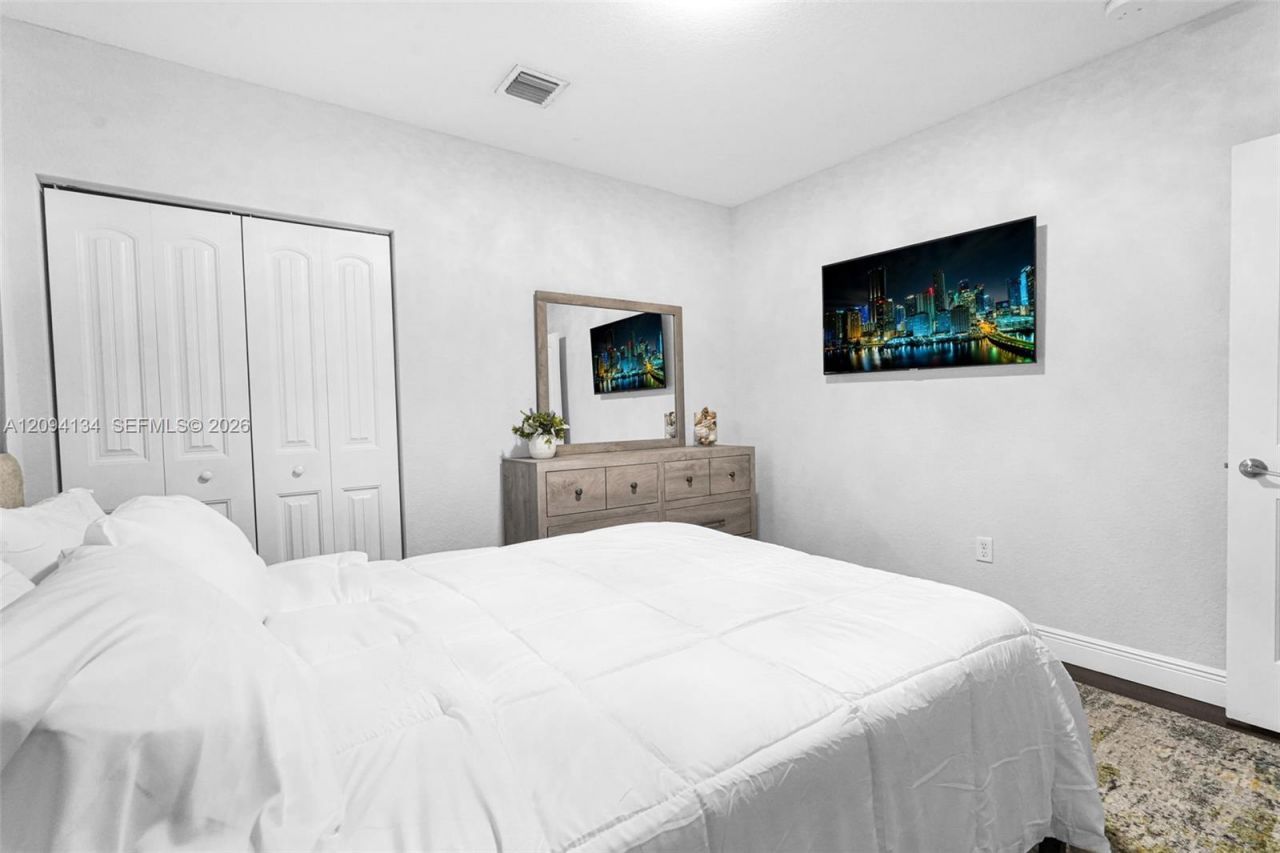 2150 NW 16th Pl, Homestead, FL 33030 Photo