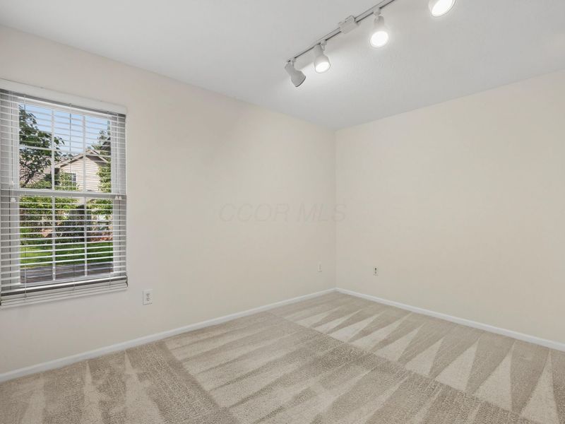 1355 Woodberry Place , Gahanna, OH 43230 Photo 9