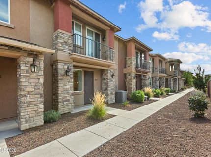 907 W End Street, Carson City, NV 89701 Photo