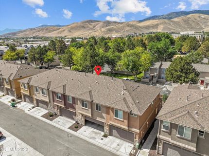 907 W End Street, Carson City, NV 89701 Photo
