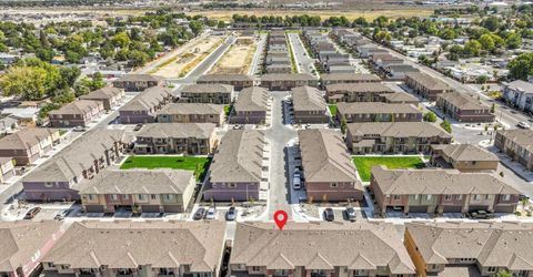 907 W End Street, Carson City, NV 89701 Photo