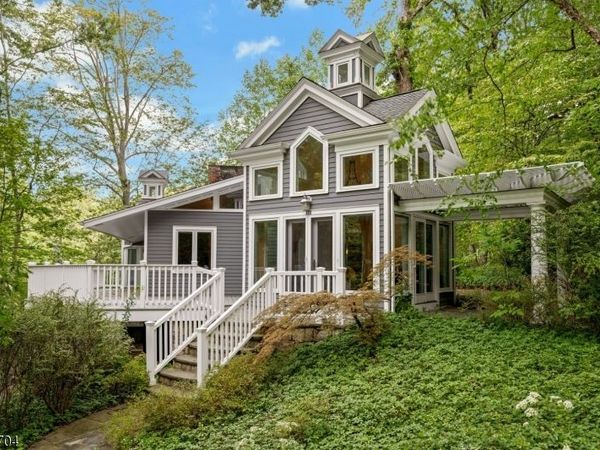 84 Lake Tr E, Harding, NJ 07976