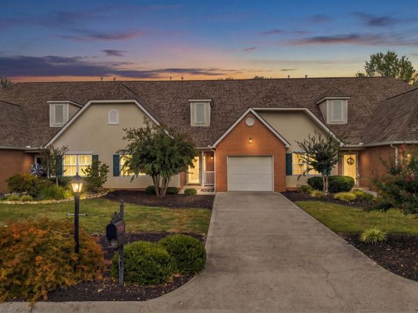 339 Paine Lake Drive , Sevierville, TN 37862