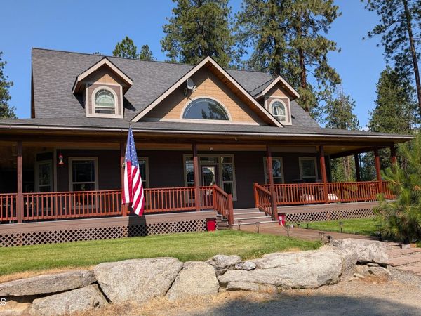 6337 Mc Call St , Bonners Ferry, ID 83805