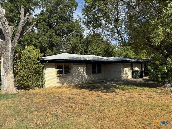 1918 S 17th Street , Temple, TX 76504