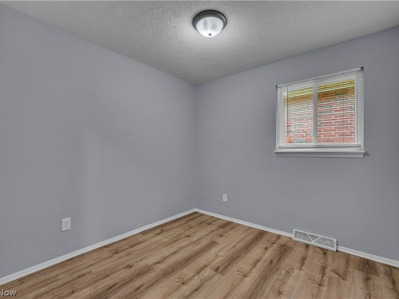 1080 E 167th Street, Cleveland, OH 44110 Photo 10