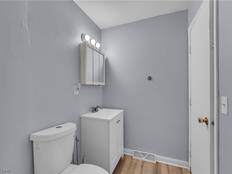 1080 E 167th Street, Cleveland, OH 44110 Photo 19