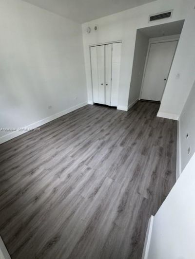 801 Brickell Key Blvd , Unit 2502, Miami, FL 33131 Photo