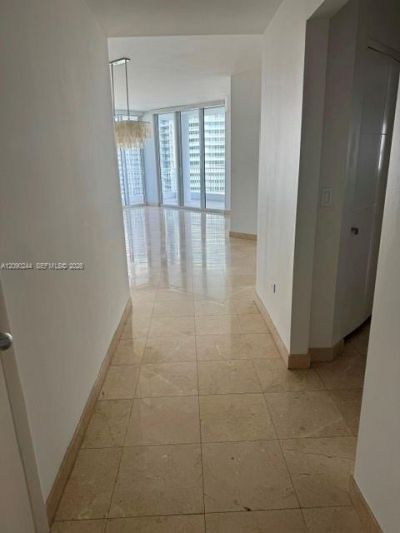 801 Brickell Key Blvd , Unit 2502, Miami, FL 33131 Photo
