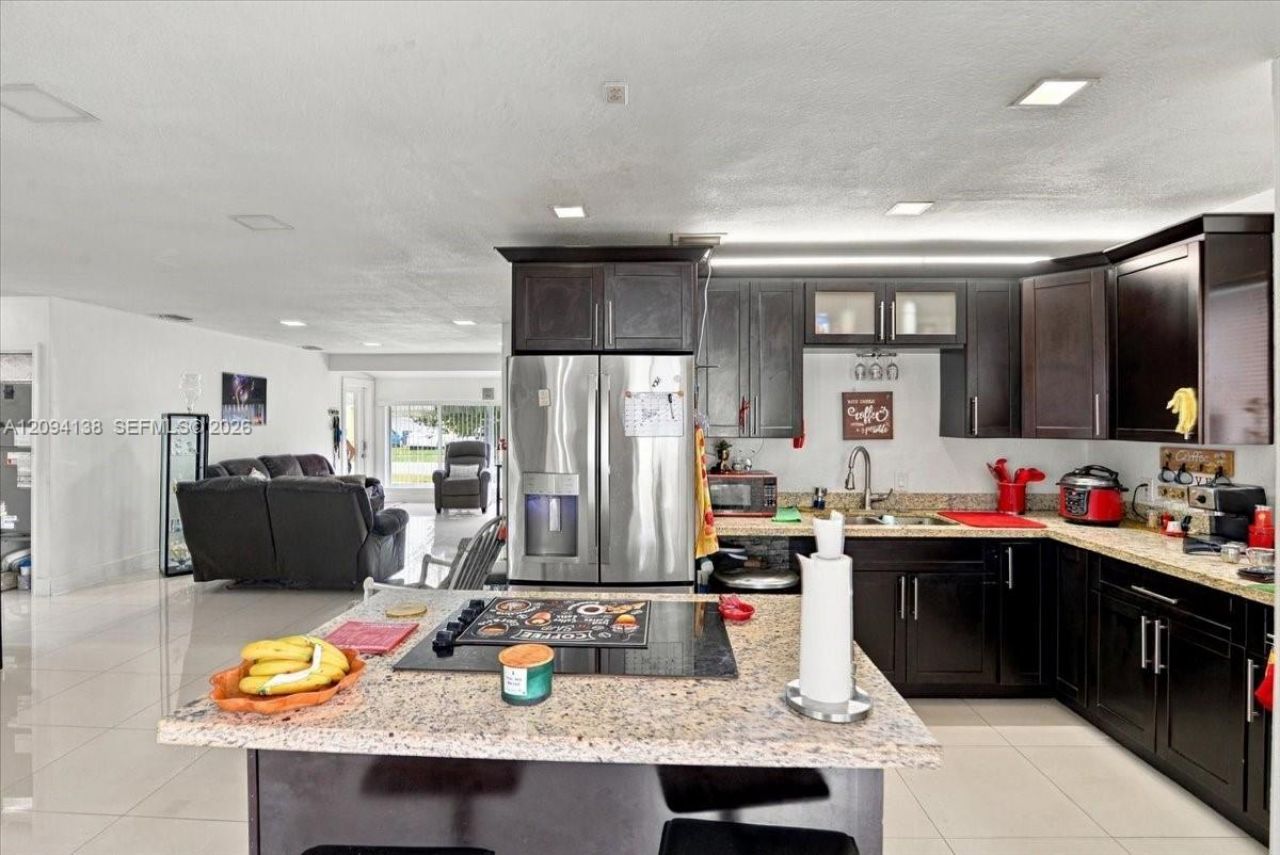 9625 Dominican Dr, Cutler Bay, FL 33189 Photo