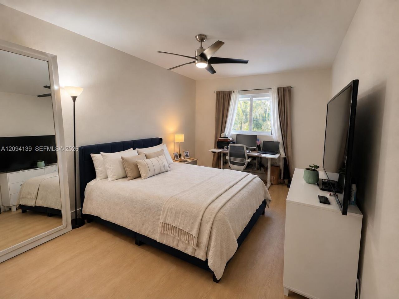 600 Layne , Unit 226, Hallandale Beach, FL 33009 Photo