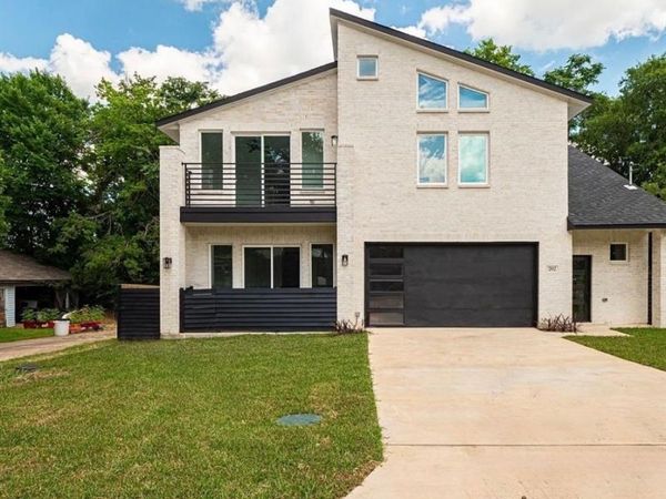 202 Wykagyl Street, Kaufman, TX 75142