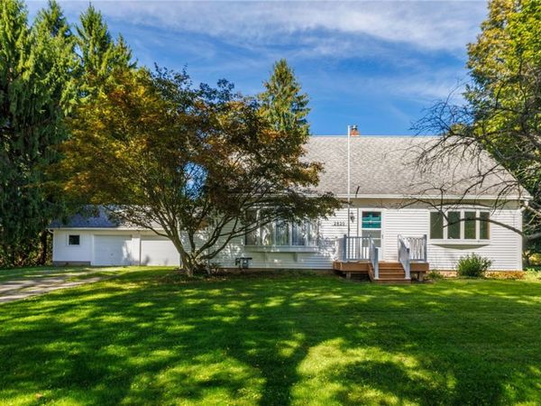 2820 Colby Street , Brockport, NY 14420