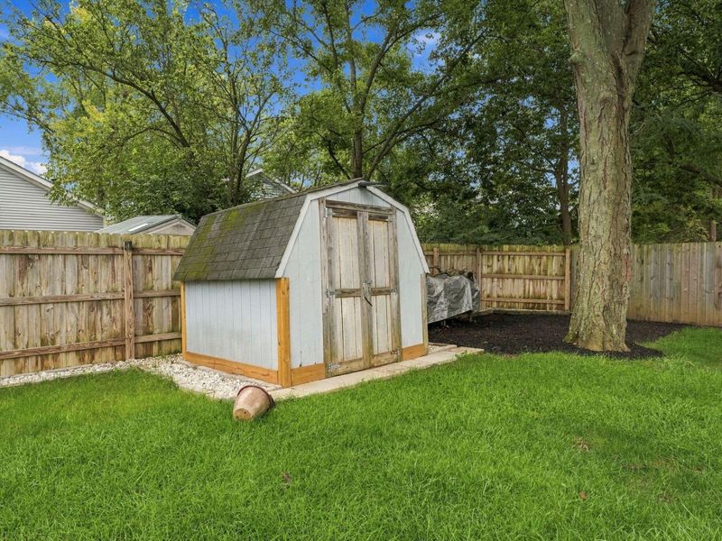 7342 Downey Drive, Columbus, OH 43235 Photo 32