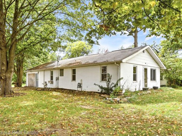 8811 Van Cleve Road, Tuscola Township, Mi 48768
