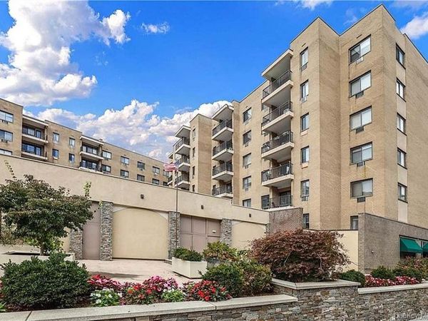 100 E Hartsdale Avenue , Unit 6GW, Hartsdale, NY 10530