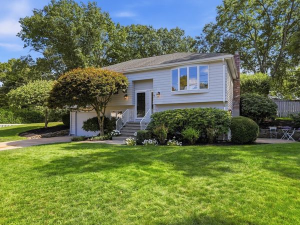 14 Eugene Road, Burlington, MA 01803