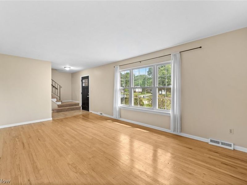 32955 Nimrod Street, Solon, OH 44139 Photo 7