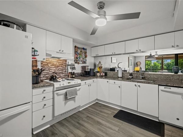 2069 W Lakeview BLVD , Unit 5, NORTH FORT MYERS, FL 33903