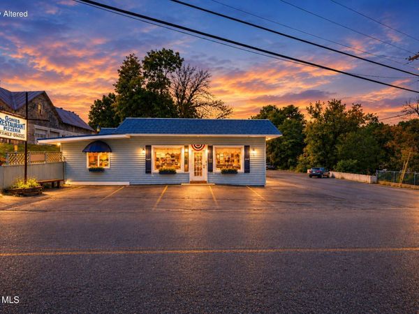 1 William Street, Hagaman, NY 12086