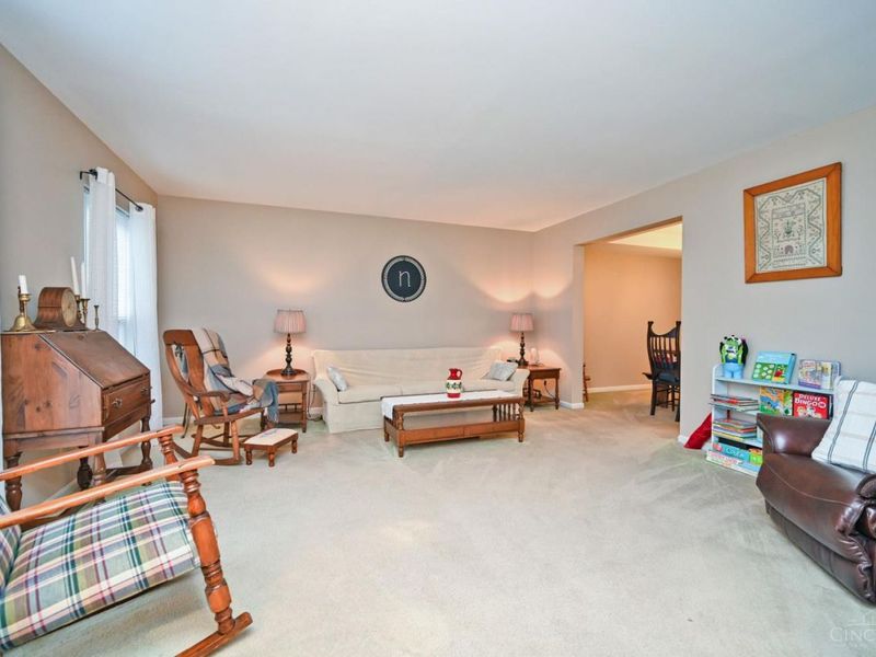 208 Eagleview Way, Reading, OH 45215 Photo 9