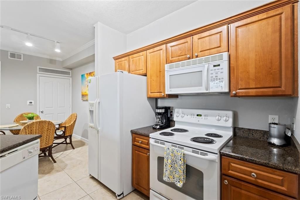 12920 Positano Cir , Unit 203, Naples, FL 34105 Photo