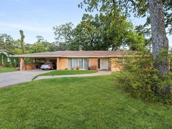 1412 Oaklawn Drive, Corsicana, TX 75110