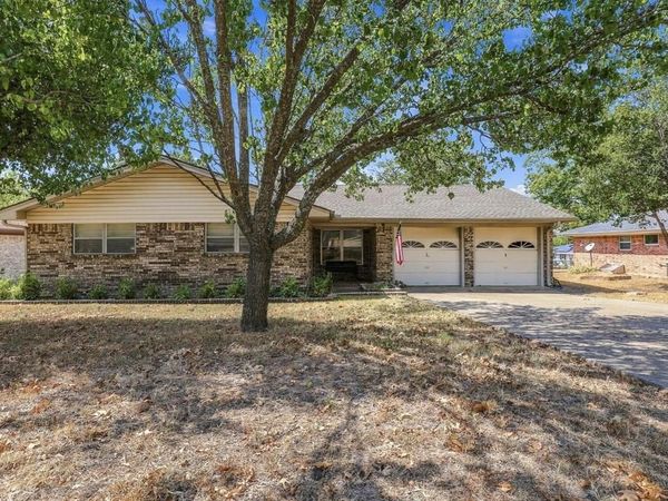 928 Maple Street, Howe, TX 75459
