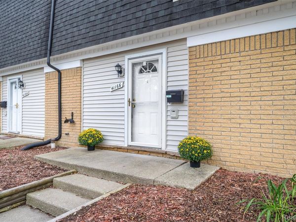 41166 N Woodbury Green Drive , Van Buren Township, Mi 48111