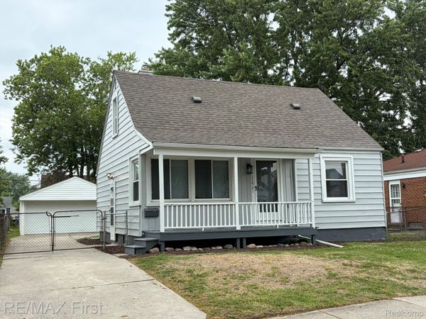 22921 Gaukler Street , St Clair Shores, Mi 48080