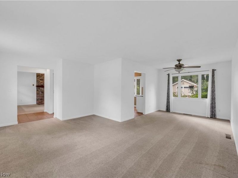 6210 Mills Creek Lane, North Ridgeville, OH 44039 Photo 8