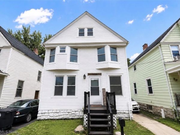 3916 Mapledale Avenue , Cleveland, OH 44109