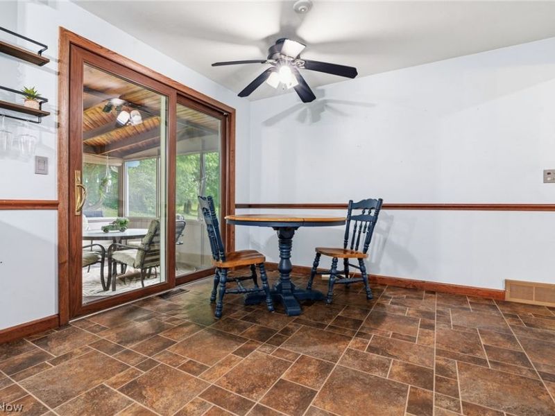 2033 Clearview Street NE, Massillon, OH 44646 Photo 9