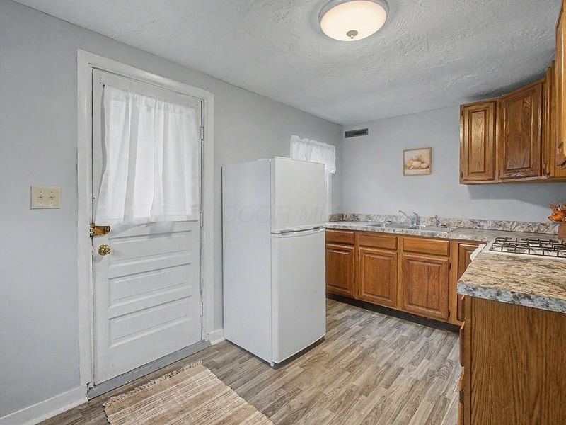 112 Cassil Street , Mount Vernon, OH 43050 Photo 5