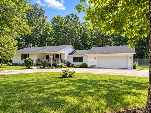 2922 Beebe Road, Niles, MI 49120