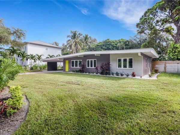 5150 Sand Dollar LN , NAPLES, FL 34103