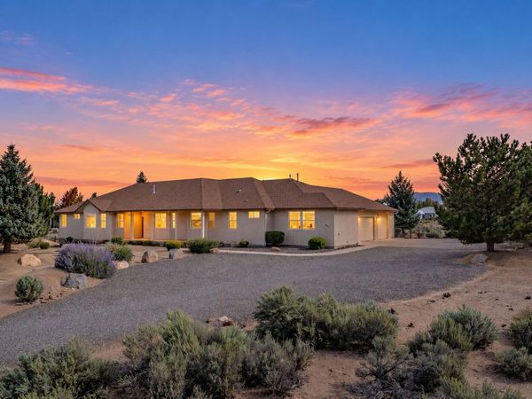 1411 Brentwood Court, Gardnerville, NV 89410