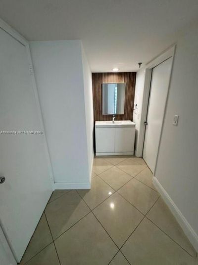 520 Brickell Key Dr , Unit A1401, Miami, FL 33131 Photo
