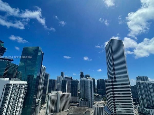 Unit 3307, Miami, FL 33131
