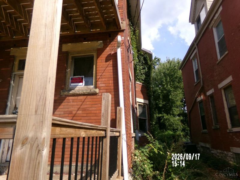 3556 Bevis Avenue, Cincinnati, OH 45207 Photo 16