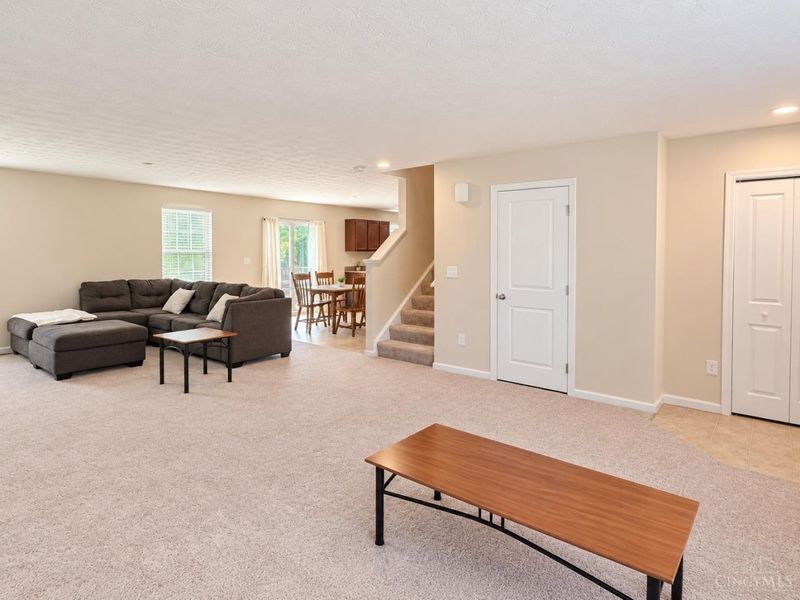 1504 Winwood Drive, Goshen Township, OH 45140 Photo 3